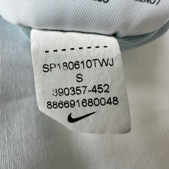 NIKE WOMENS RUNNING DRI-FIT  SHORT SLEEVE TEE CLASSIC SIZE S BABY BLUE - Picture 7 of 15